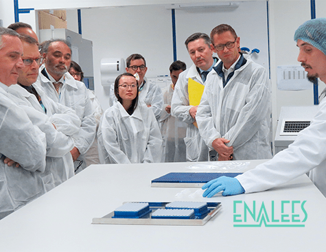 Visite du nouveau laboratoire d'Enalees lors de son inauguration