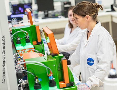 Plateforme Bioproduction automatisée - I-Stem CECS ©ChristopheHargoues-Genopole2024